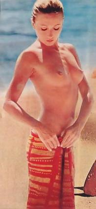 25P Marlene Jobert (Eva Green's mother)