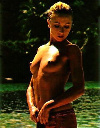 25P Marlene Jobert (Eva Green's mother)