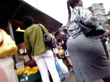 25P BOOTY BOOTY Candids
