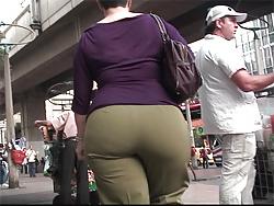 25P BOOTY BOOTY Candids