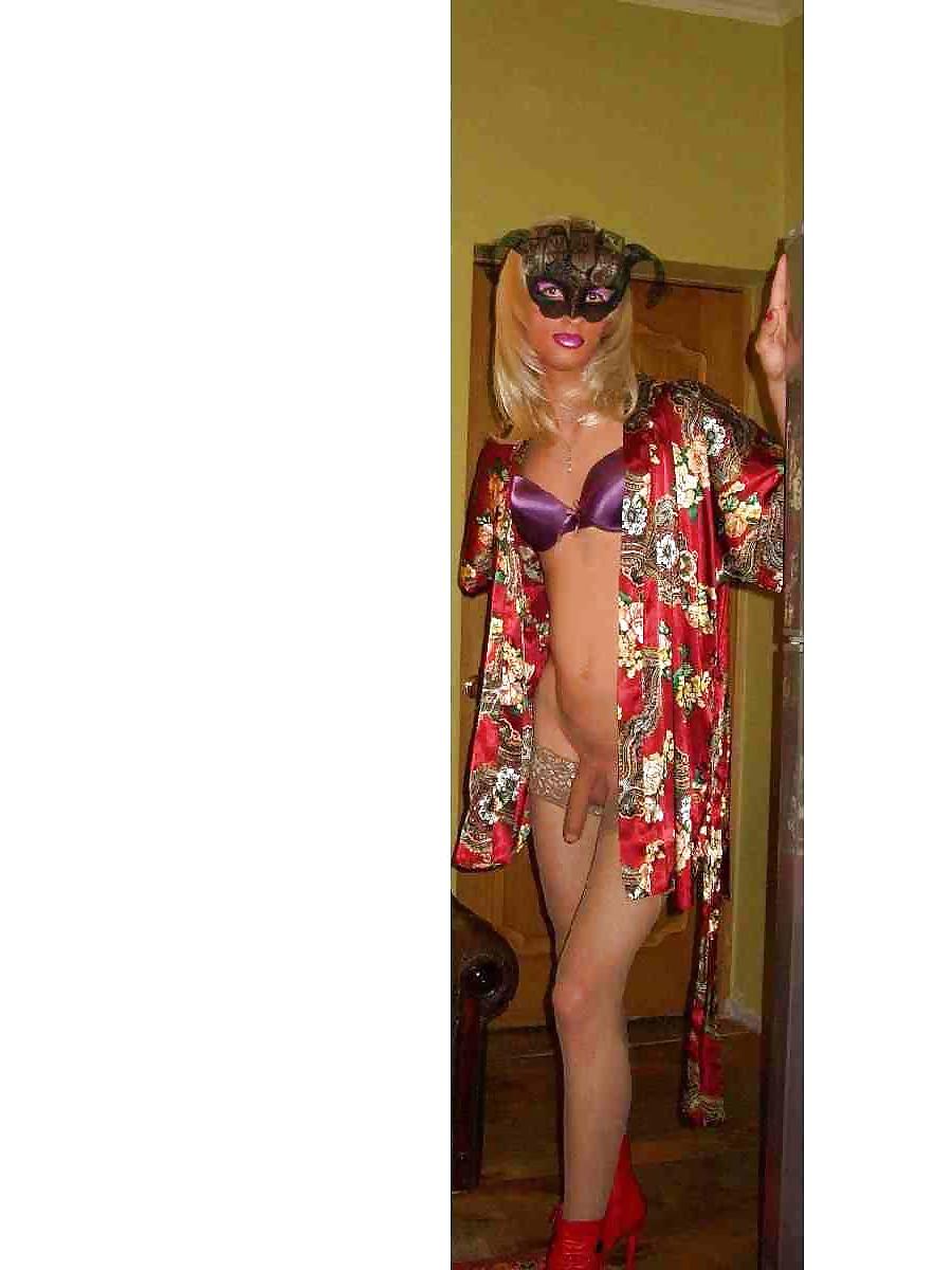 25P Shemales crossdressing transsexual 23