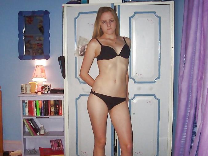 14P Sexy German Blonde