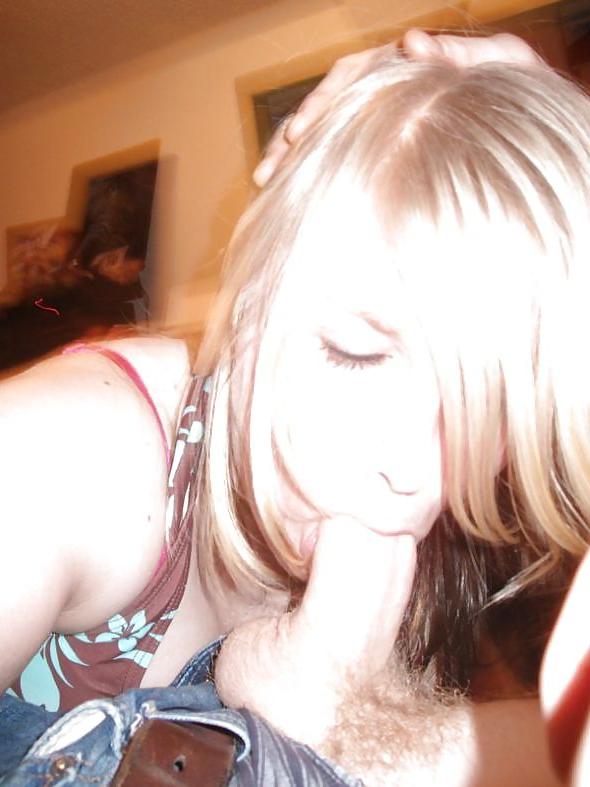 25P Emo girls