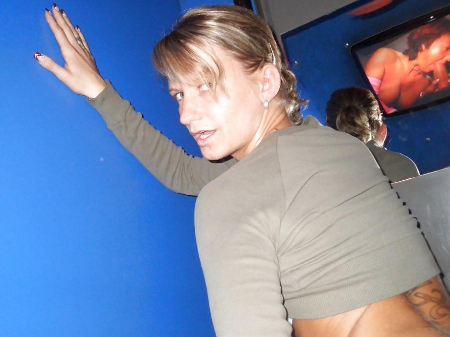 25P Hot Amateur Swingers