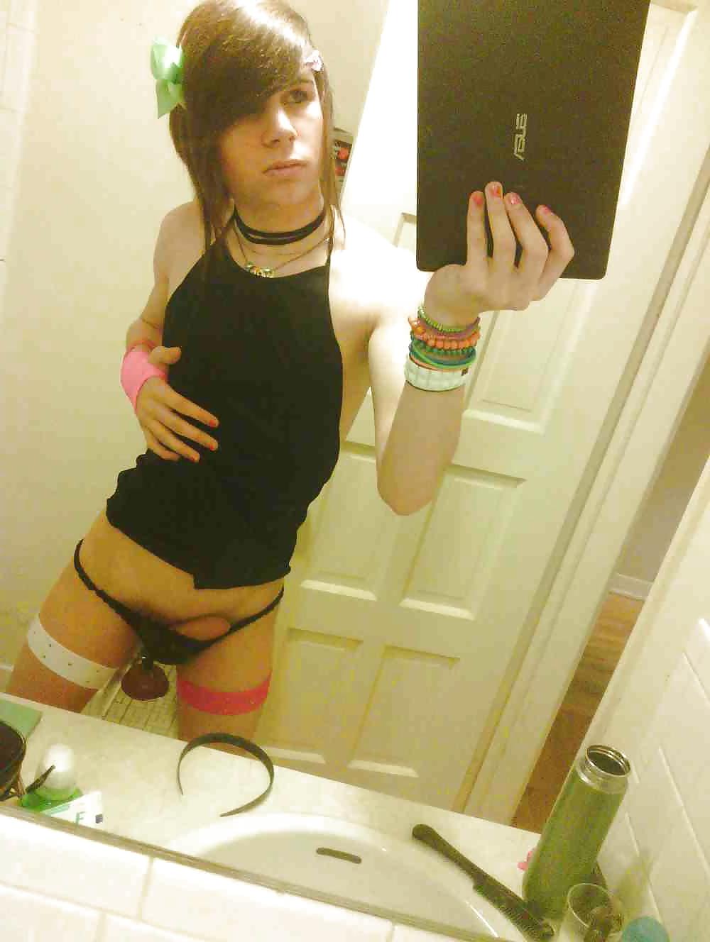 25P Shemales crossdressing transsexual 17