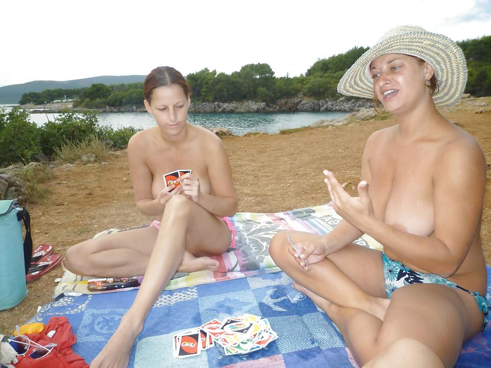25P Friends on Vacation - Part 2