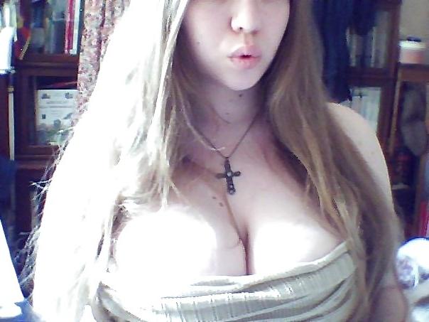 18P ATTENTION ! Big Boobs of Russian Girl !