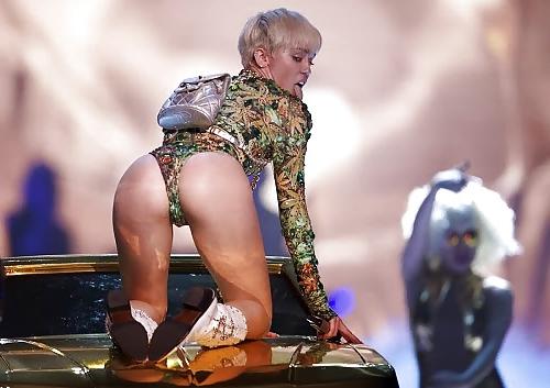 23P Hot Celebrities