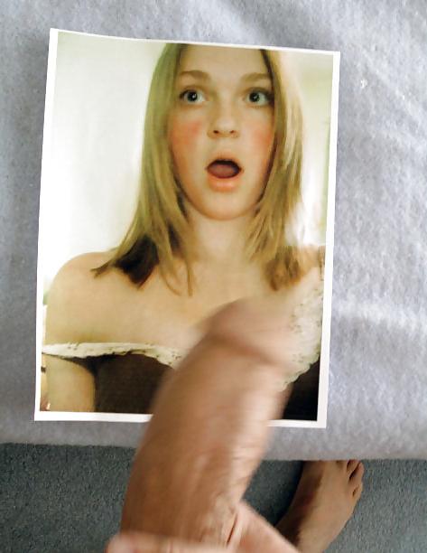 25P Masturbation masterpieces