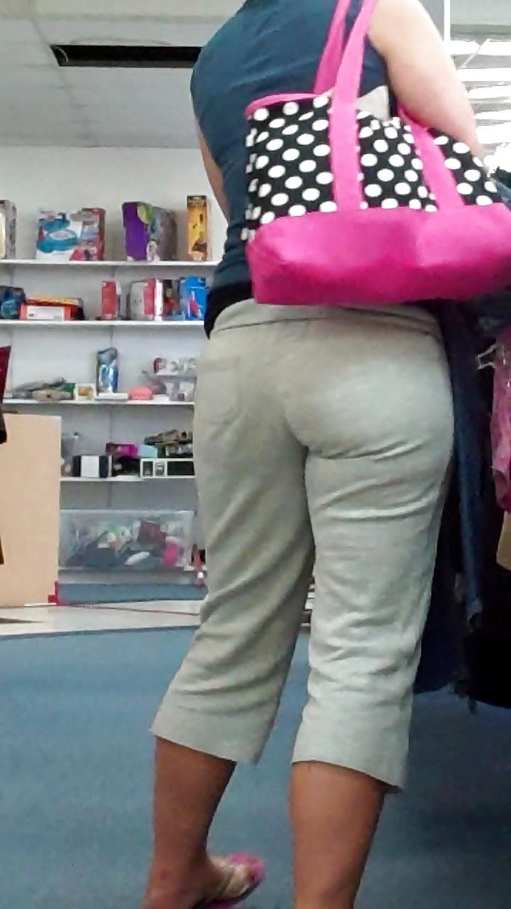 10P Heiße MILF-Hintern