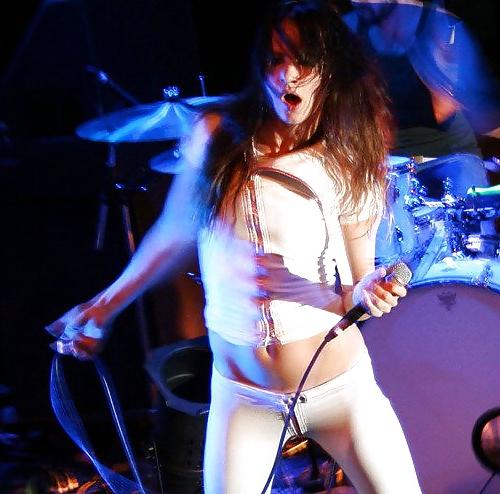25P Juliette lewis