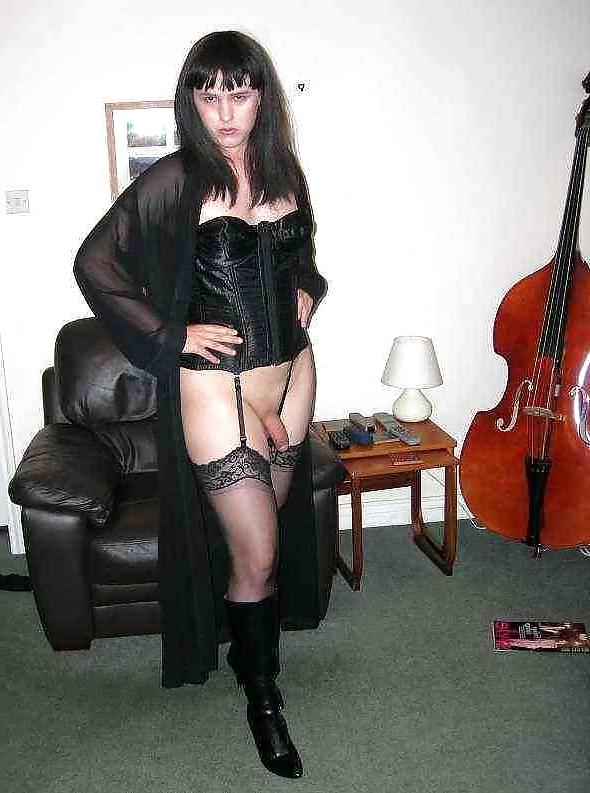 25P Shemales crossdressing transsexual 1