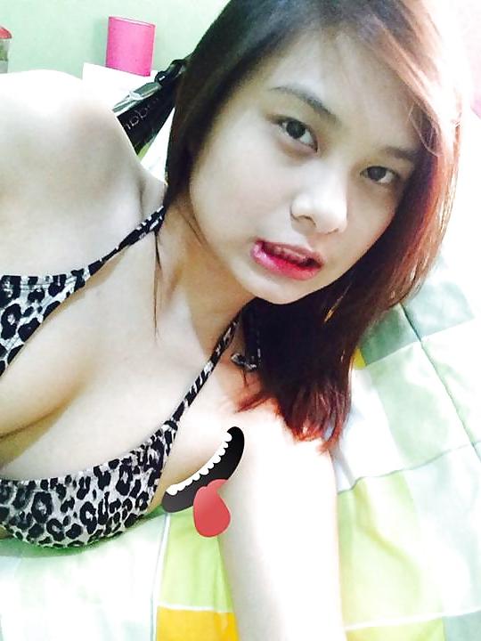 5P Yummy Teen Pinay