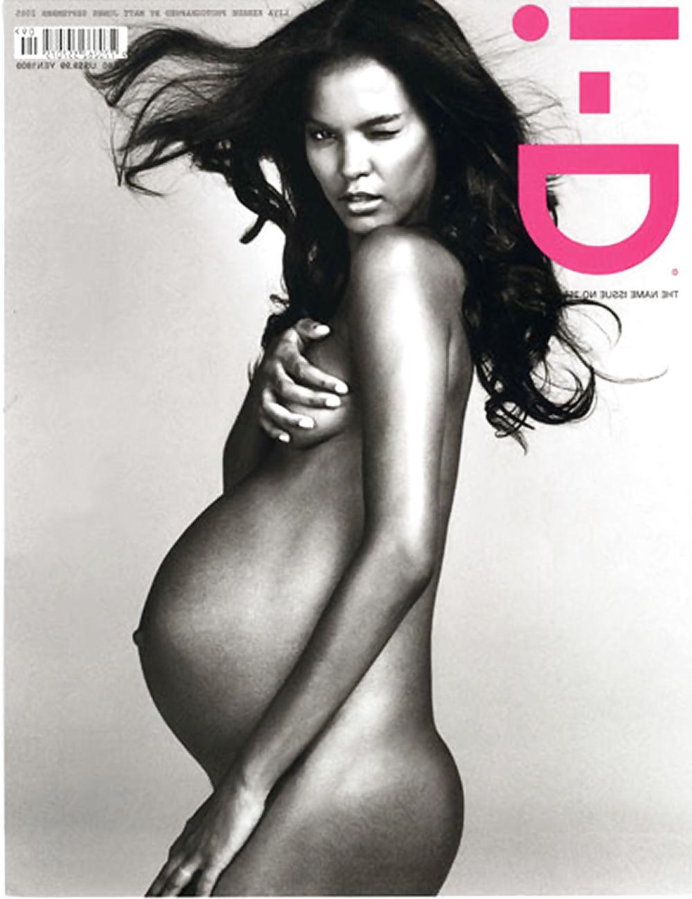 25P PREGNANT CELEBS - REAL PHOTOS - NO FAKES - londonlad