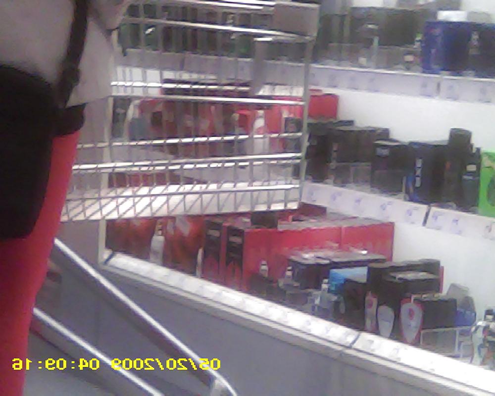 25P Spy at super market4