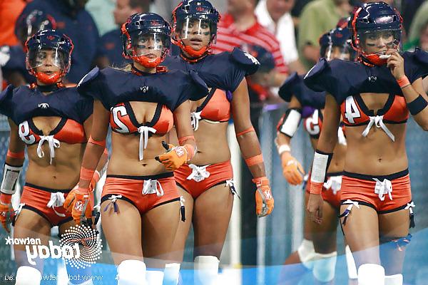 16P My favorite sport FOOTBALL