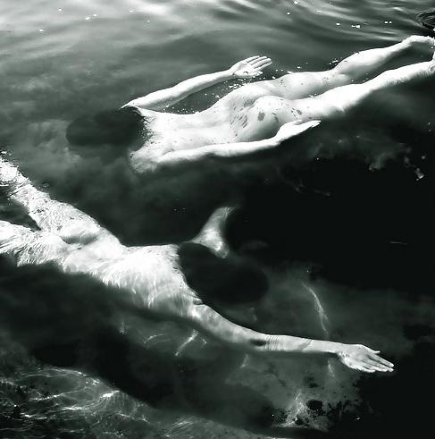 25P Erotic Lust under Water - Session 1
