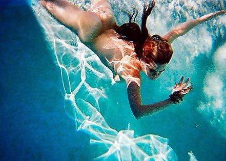 25P Erotic Lust under Water - Session 1