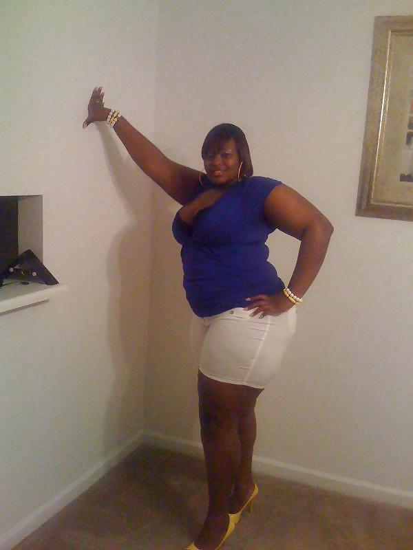 10P Cute black big booty Chasenda