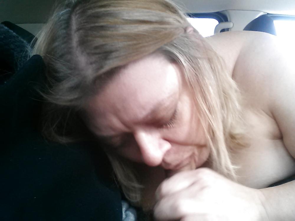 24P She Scheduled A Parking Lot BJ With A Stranger