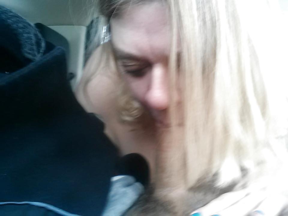 24P She Scheduled A Parking Lot BJ With A Stranger