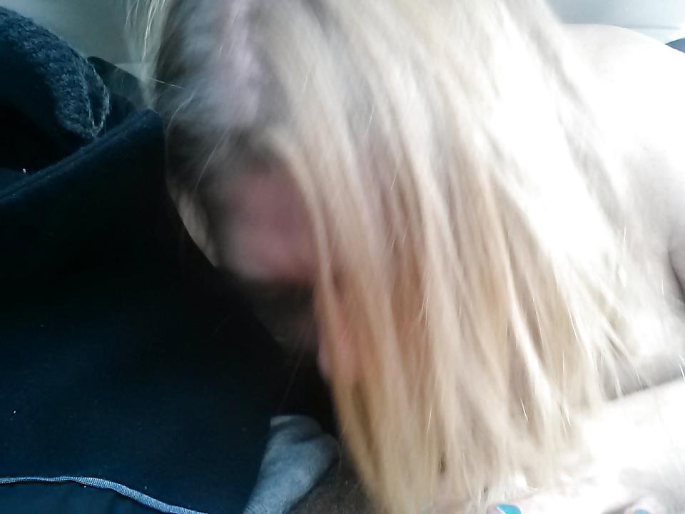 24P She Scheduled A Parking Lot BJ With A Stranger