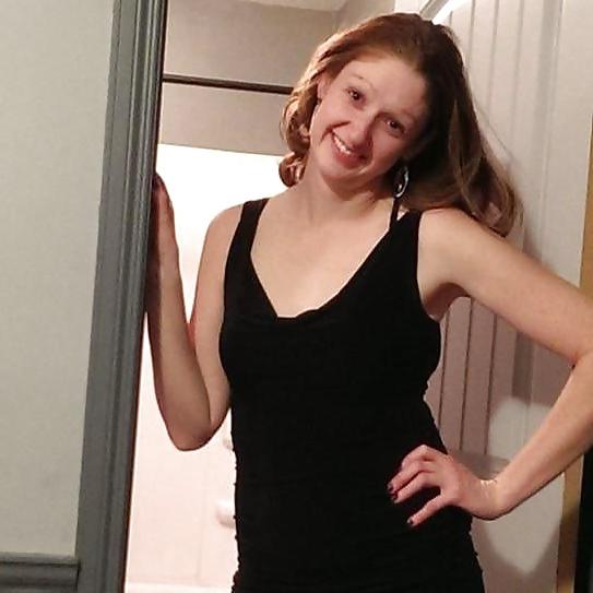 17P BIG Clam Clit Ginger Milf