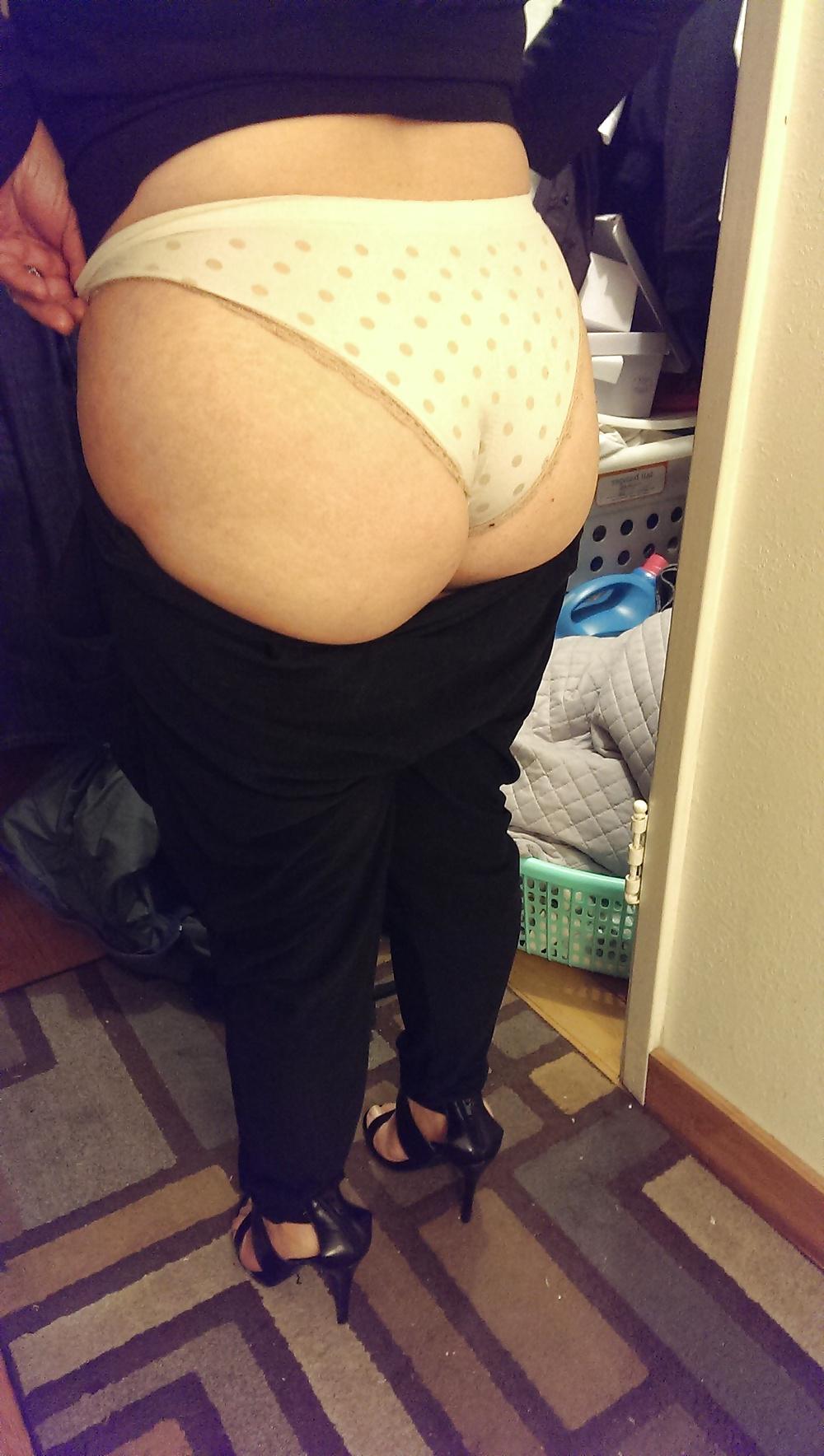 20P Wifes big mexican ass 