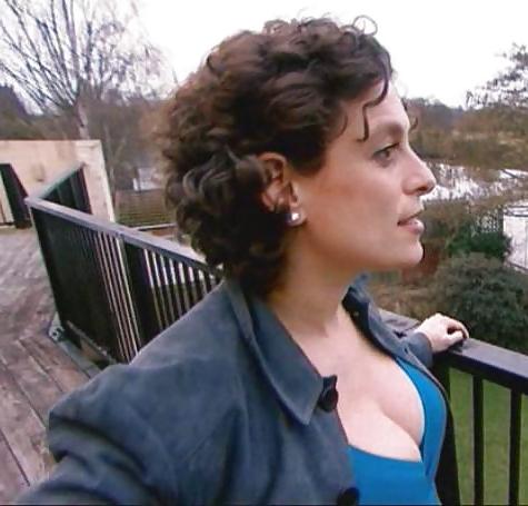 25P Alex Polizzi