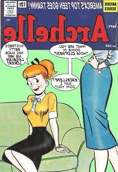 20P Crossdressing  Archie