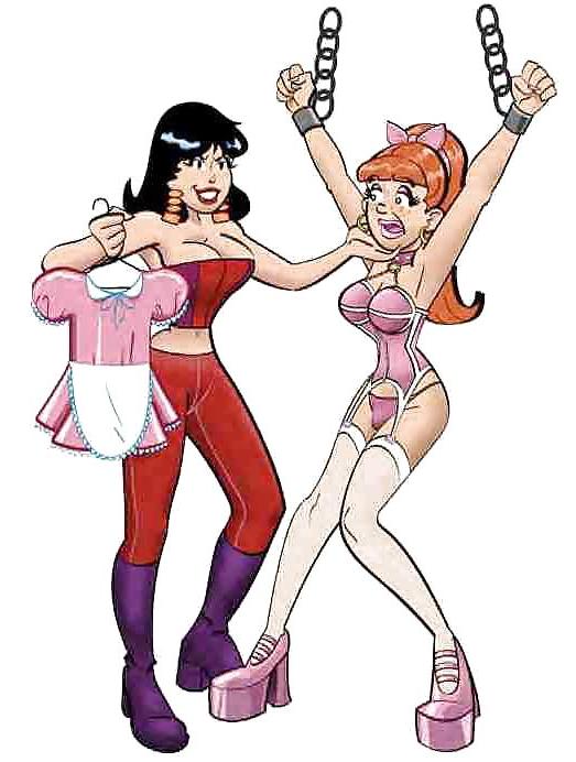 20P Crossdressing  Archie
