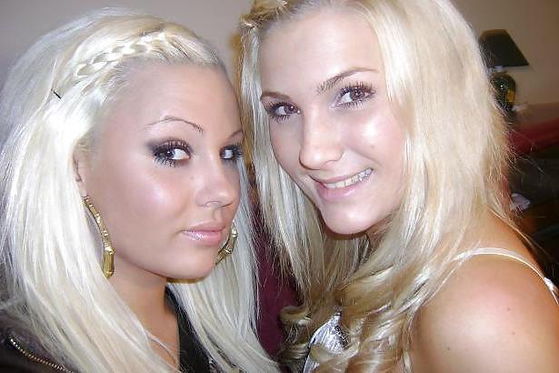 25P Norwegian Chicks