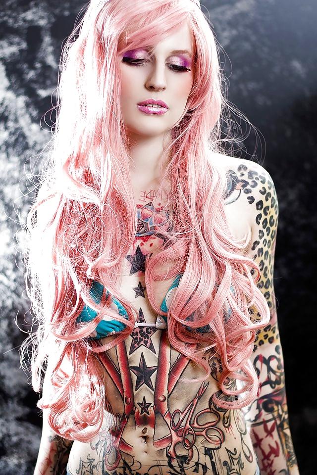 11P Tanja Emo Girly