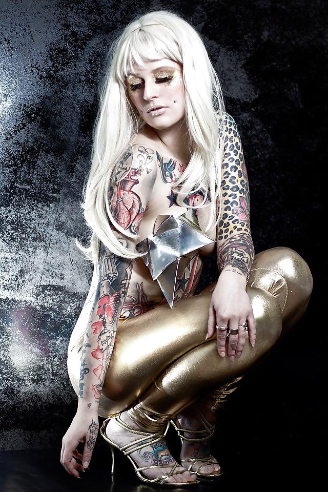 11P Tanja Emo Girly
