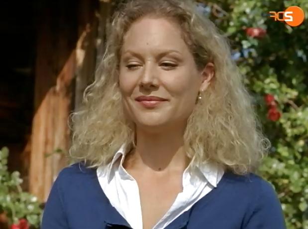 8P German actress Tessa Mittelstaedt