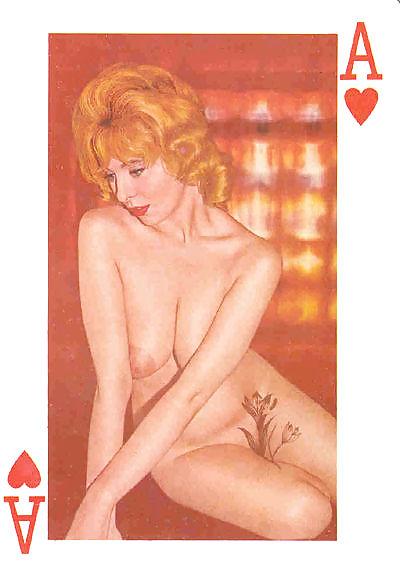 25P Vintage erotic playing cards (unfortunately incomplete)