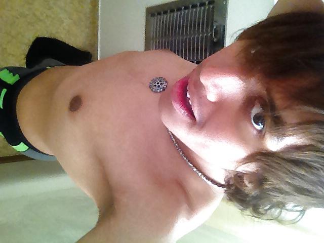 10P Sissy emo Latin slut 