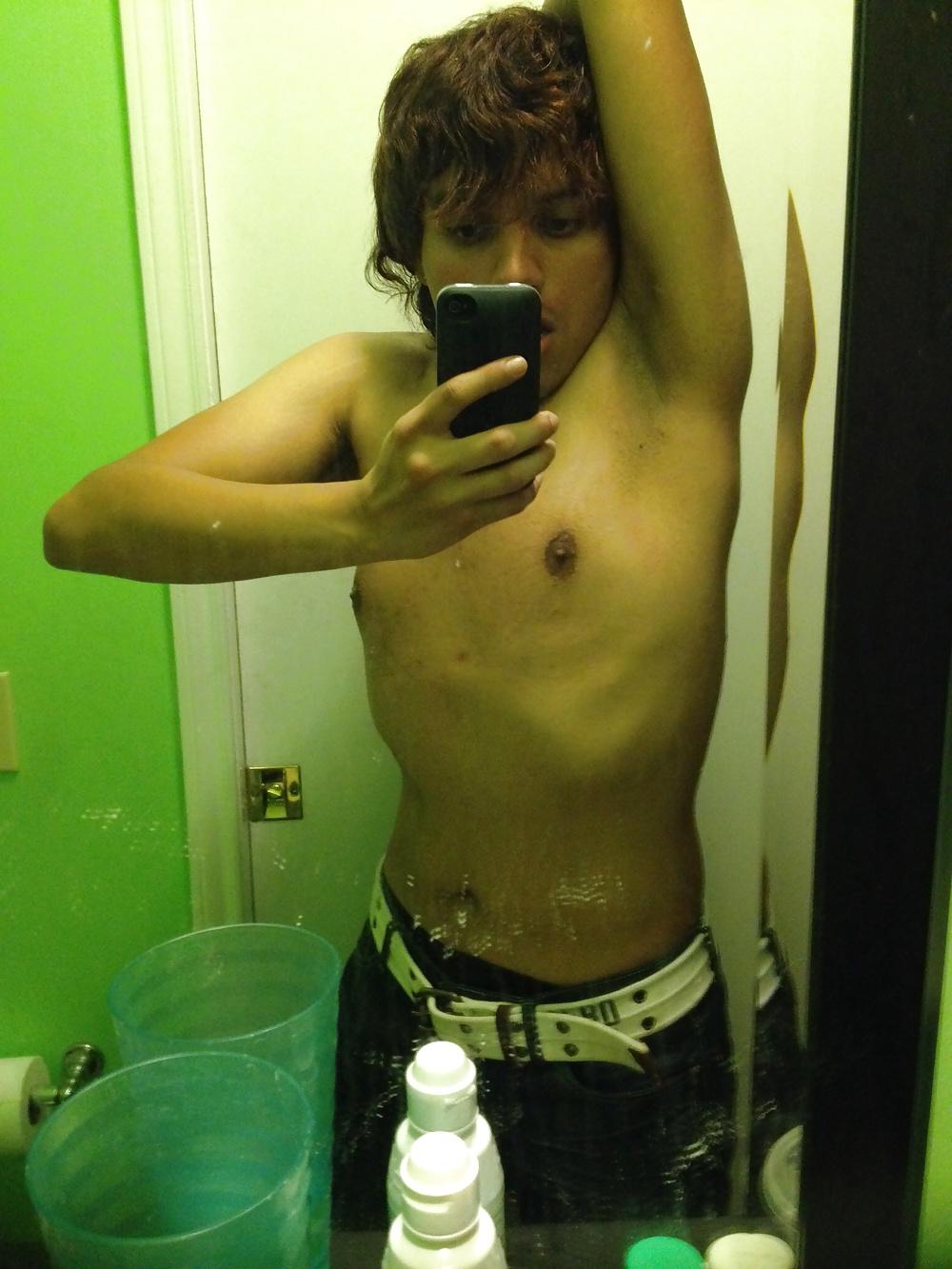 10P Sissy emo Latin slut 
