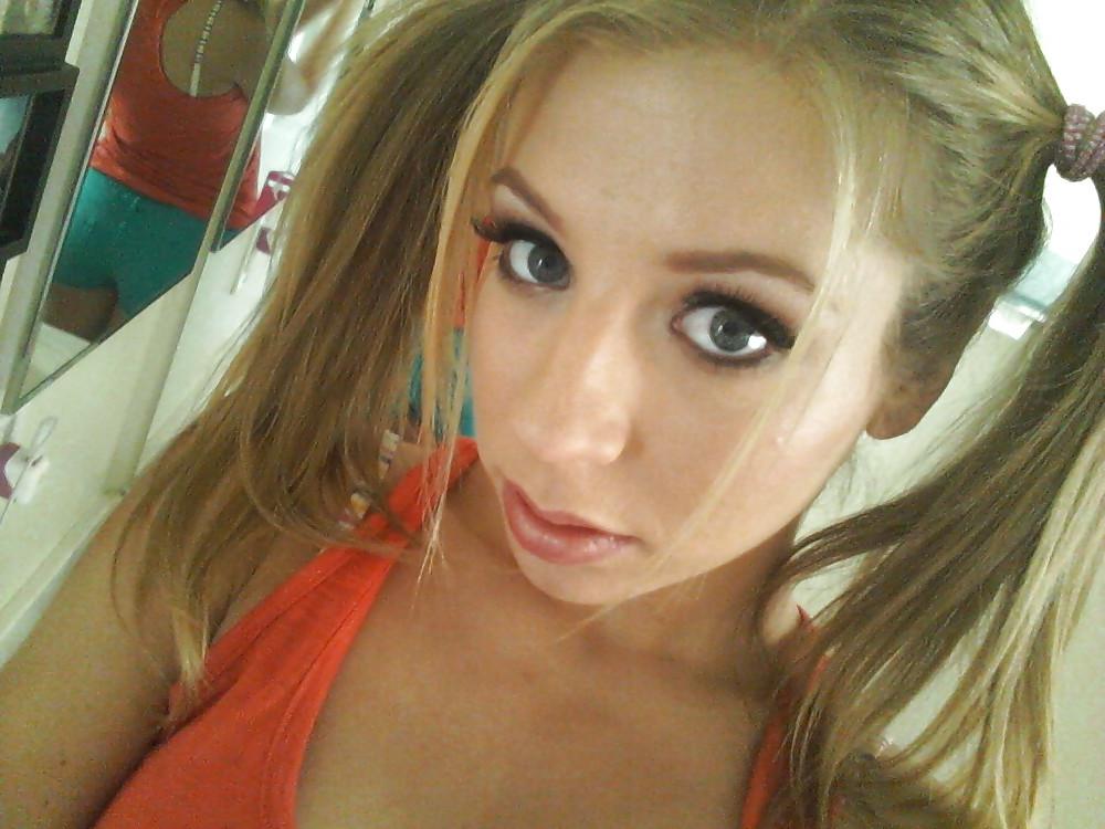 10P Pigtail Girls