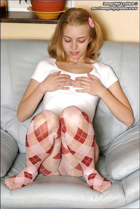 15P Sexy teen in stockings