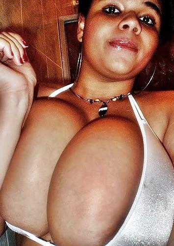 25P Brazilian Big Boobs Girl