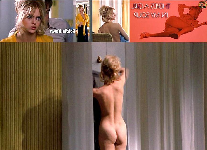 25P Naked Celebrity mothers and not their daughters