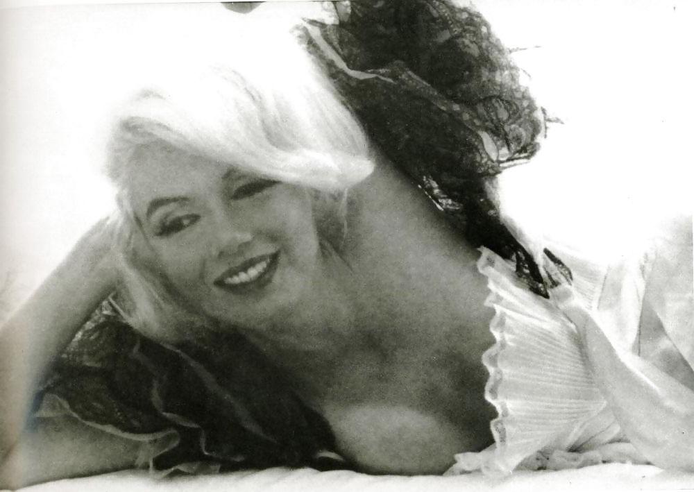 25P Marilyn Monroe Playboy Celebrations On 50th Anniversary 