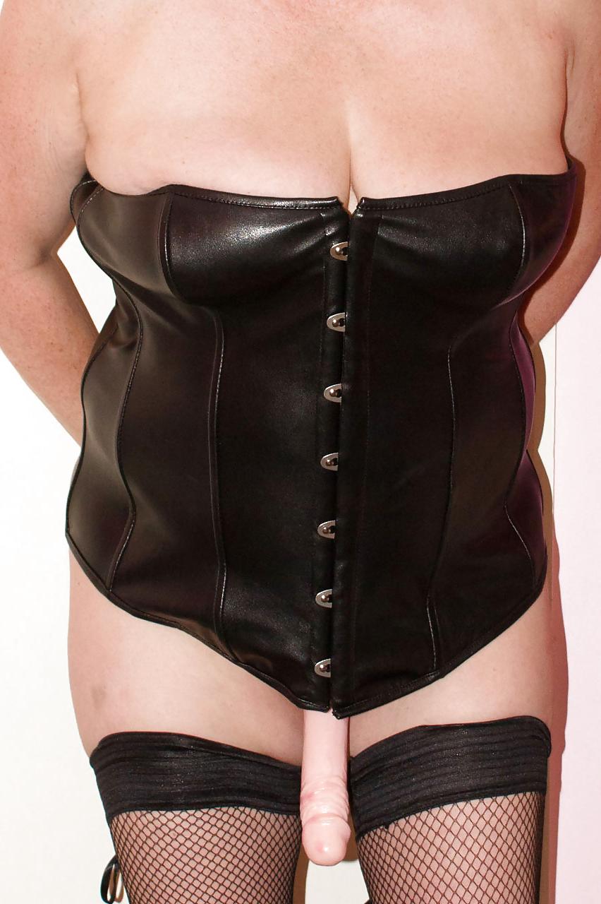 12P Strap-On Speedy