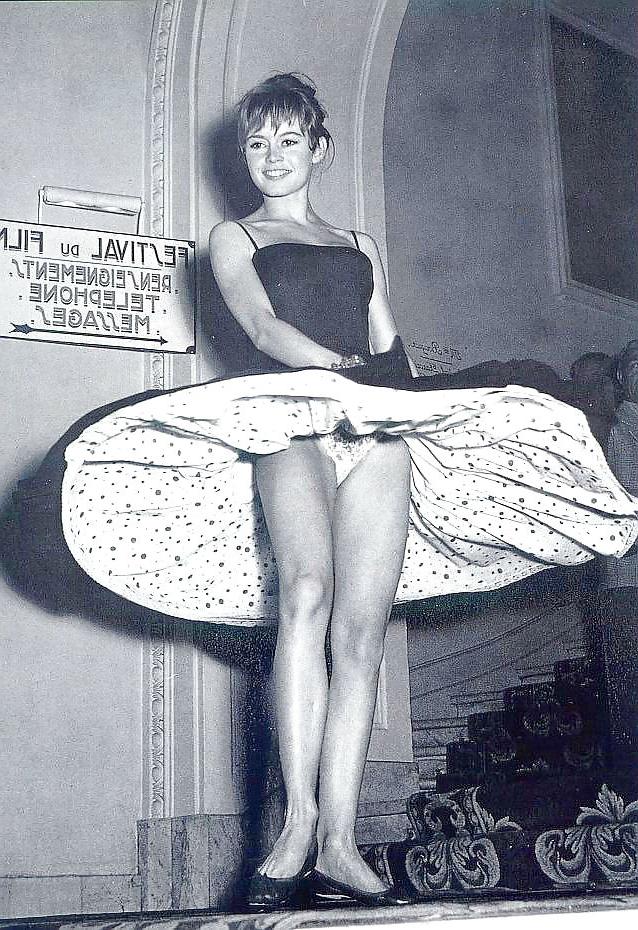 14P Brigitte Bardot - young Starlet (50's)