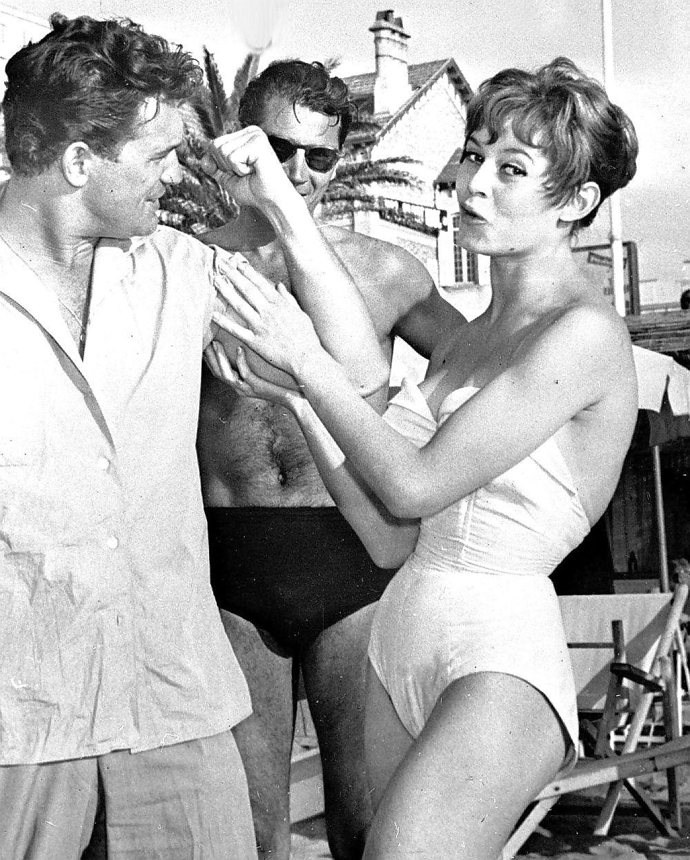 14P Brigitte Bardot - young Starlet (50's)