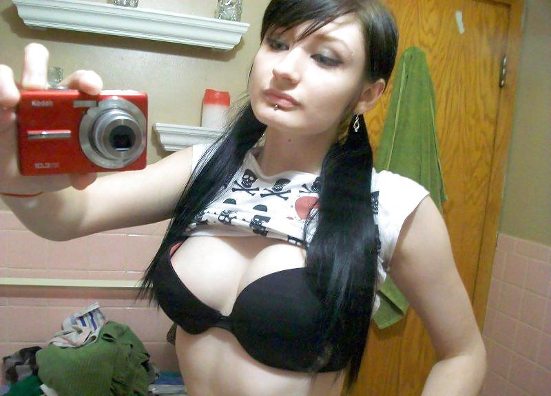 25P Emo and Scene Girls