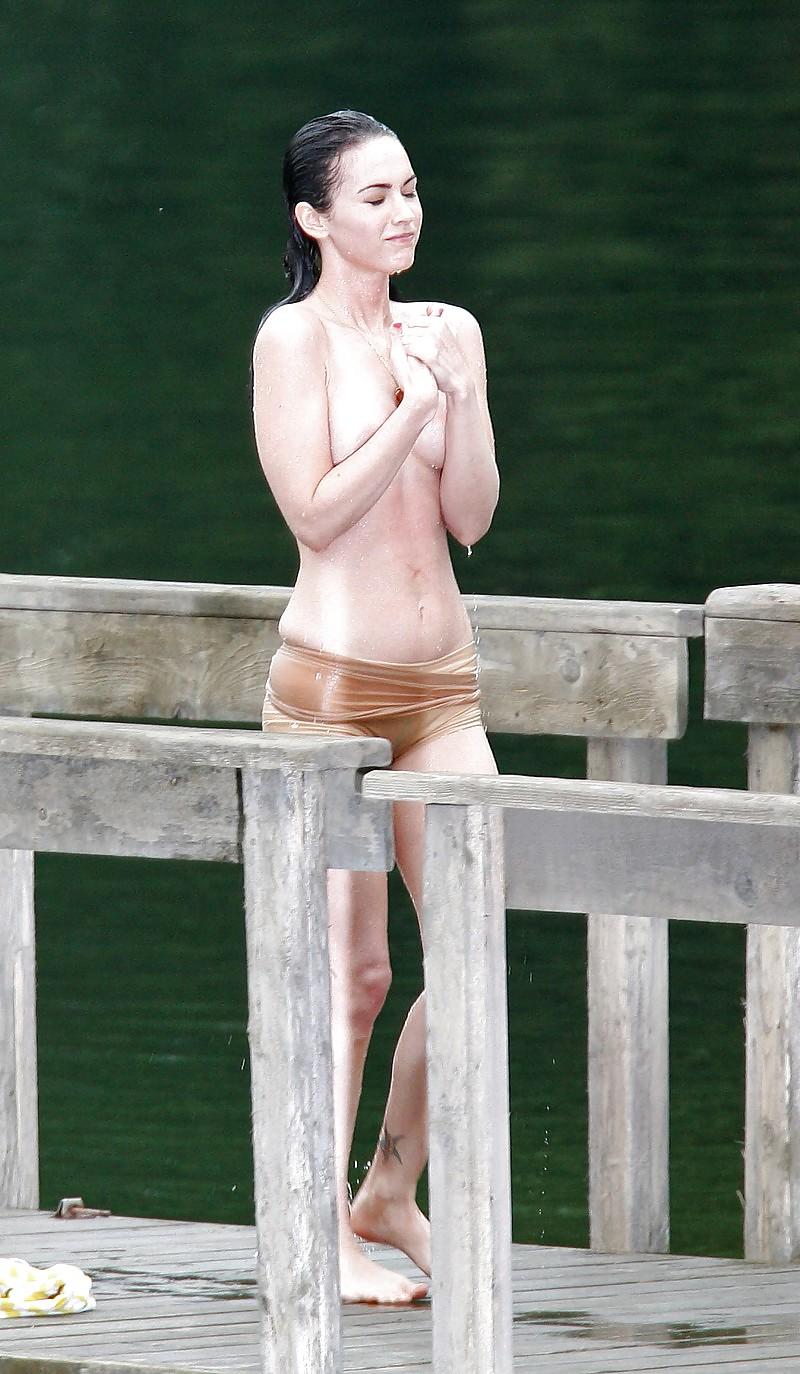 25P Kaley Cuoco vs. Megan Fox