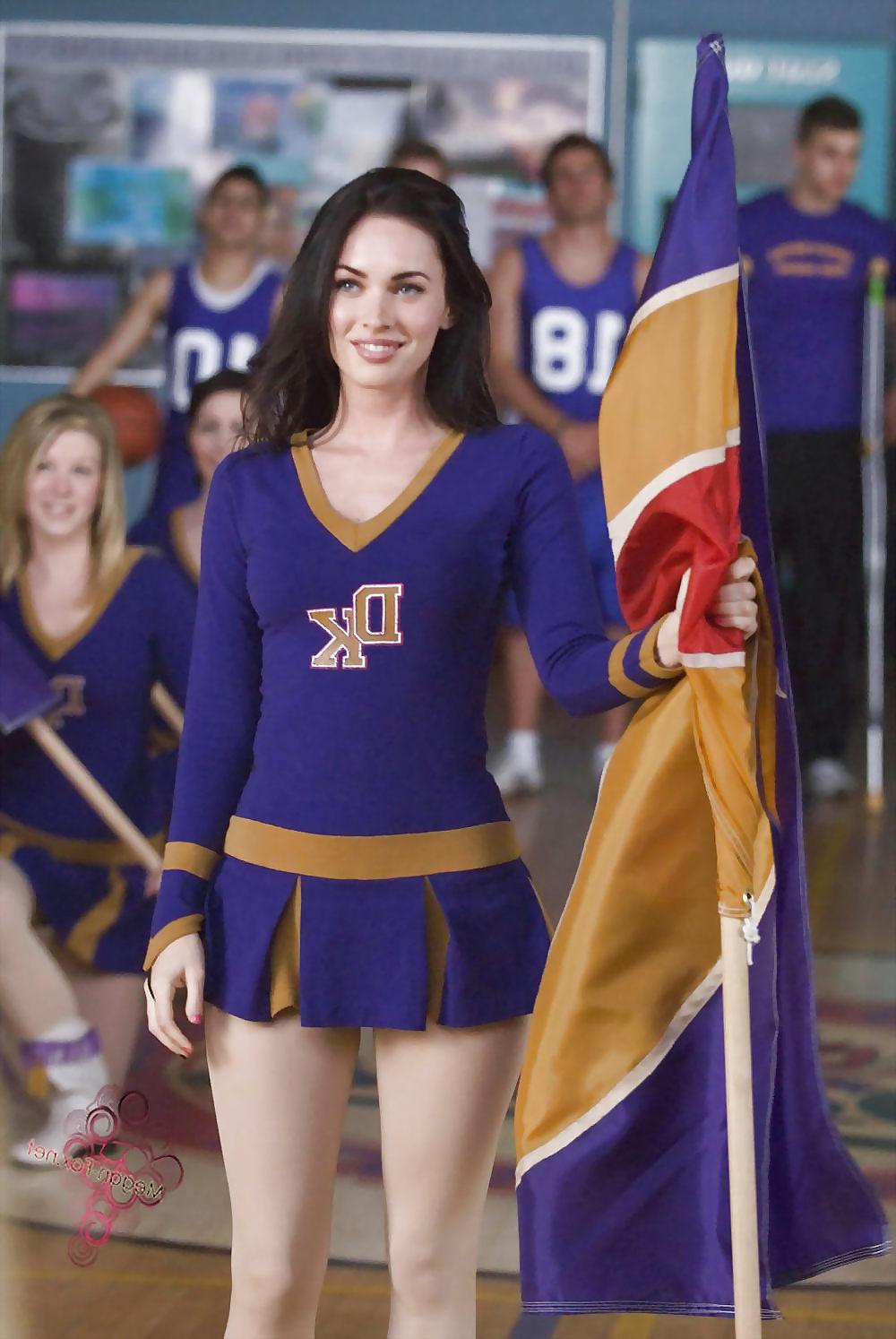 25P Kaley Cuoco vs. Megan Fox