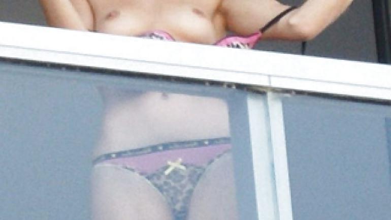 20P Voyeur balcony 2